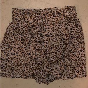 Leopard print skort